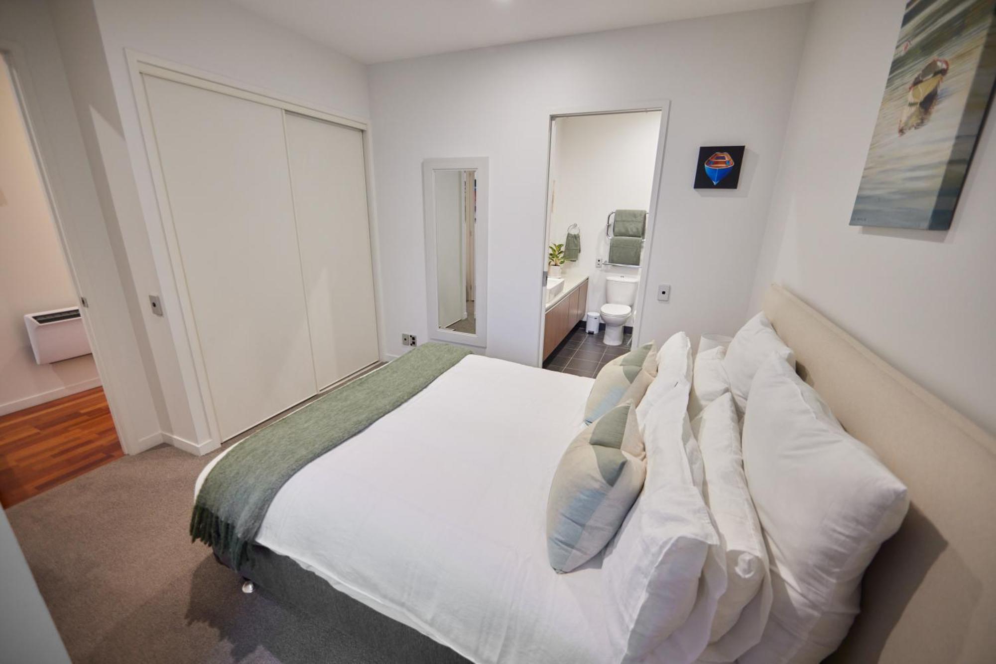 אוקלנד Pavilions Marina Apartment 102 - Wynyard Quarter Viaduct Harbour מראה חיצוני תמונה