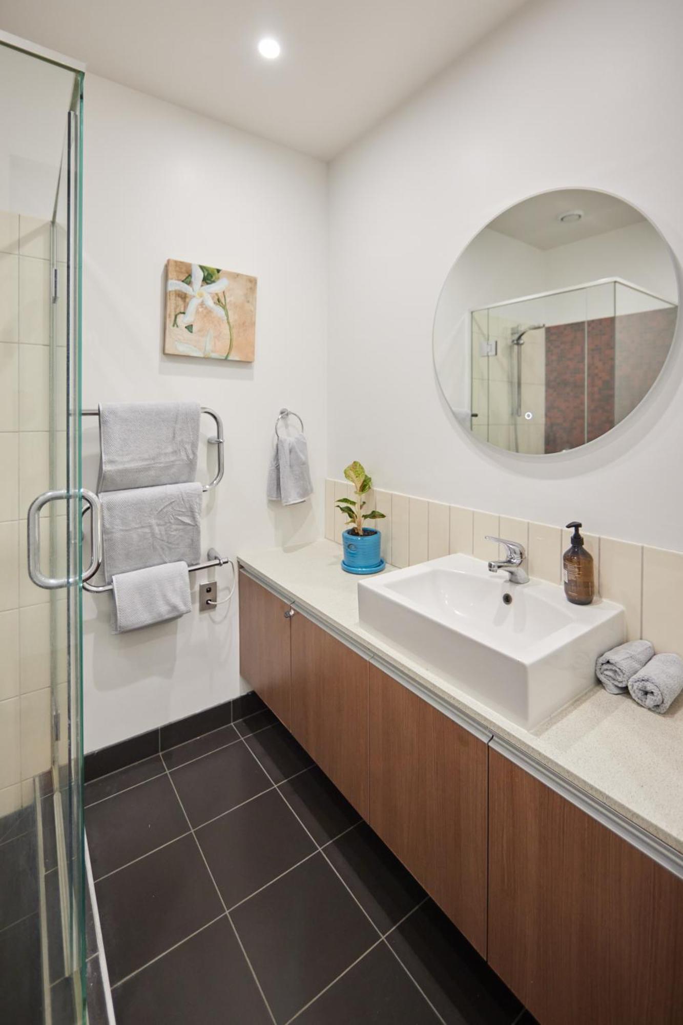 אוקלנד Pavilions Marina Apartment 102 - Wynyard Quarter Viaduct Harbour מראה חיצוני תמונה